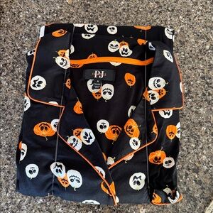 NEW PJ Essentials Halloween Pajamas - Black and Orange Jack-O-Lanterns Size 1X